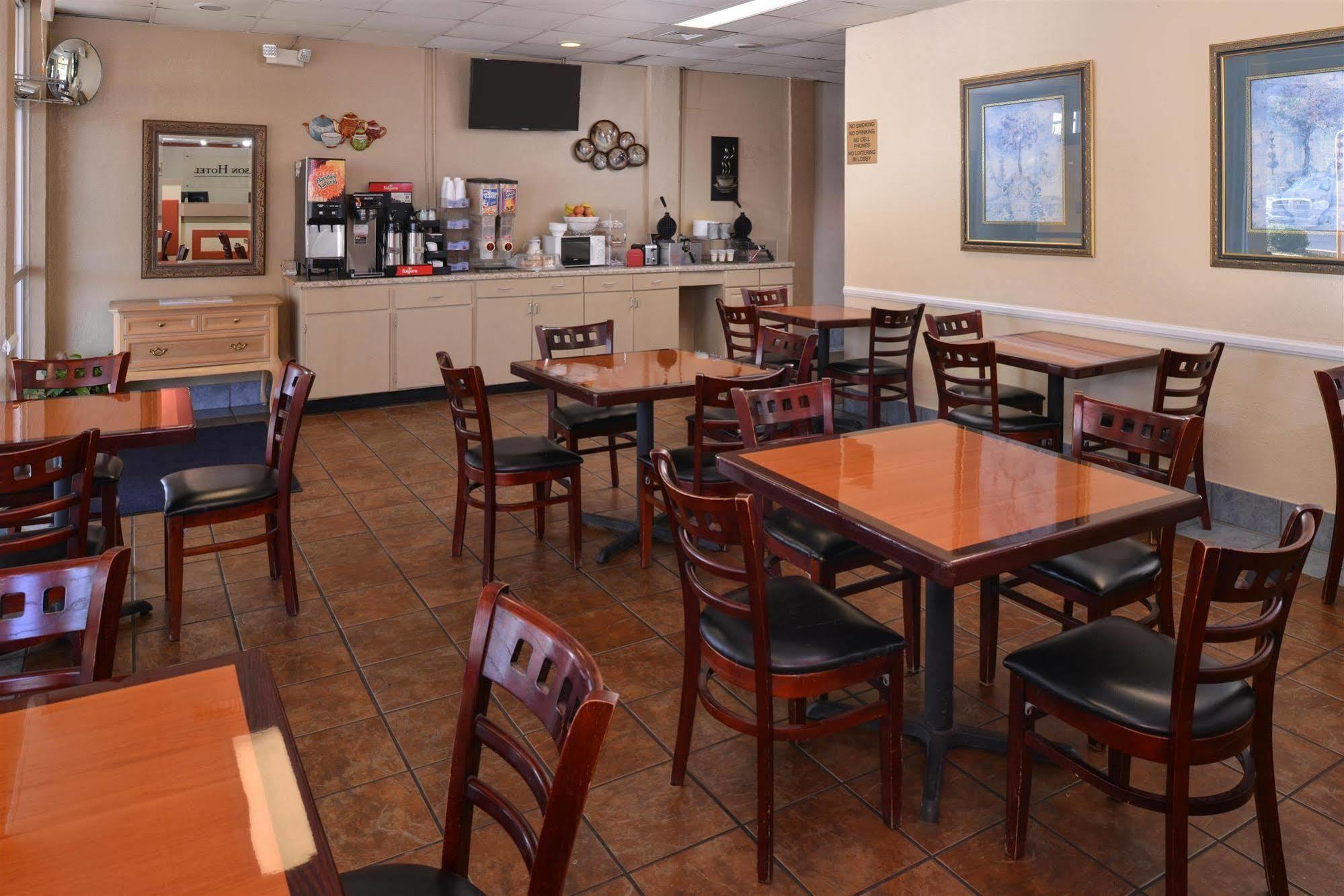 Springwood Hotel, Opelika I-85 Columbus Pkwy מראה חיצוני תמונה
